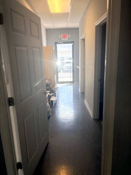 More Photos Of 4500-4520 Central School Rd, Saint Charles Unknown For Lease