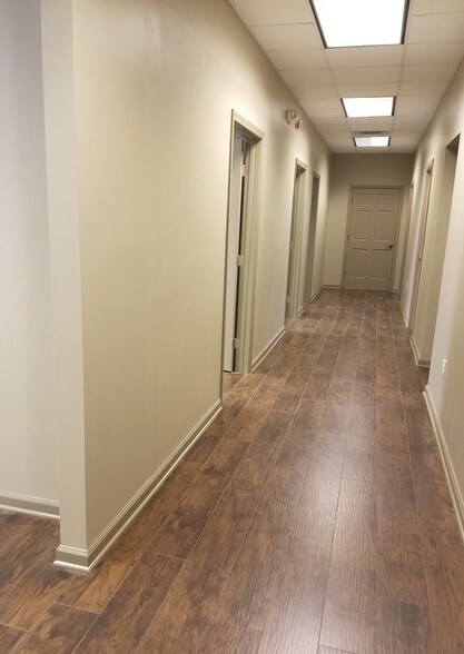More Photos Of 4286 Bells Ferry Rd, Kennesaw Office For Lease