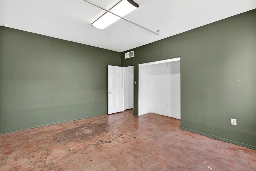 More Photos Of 3838 N 7th St, Phoenix Office For Lease
