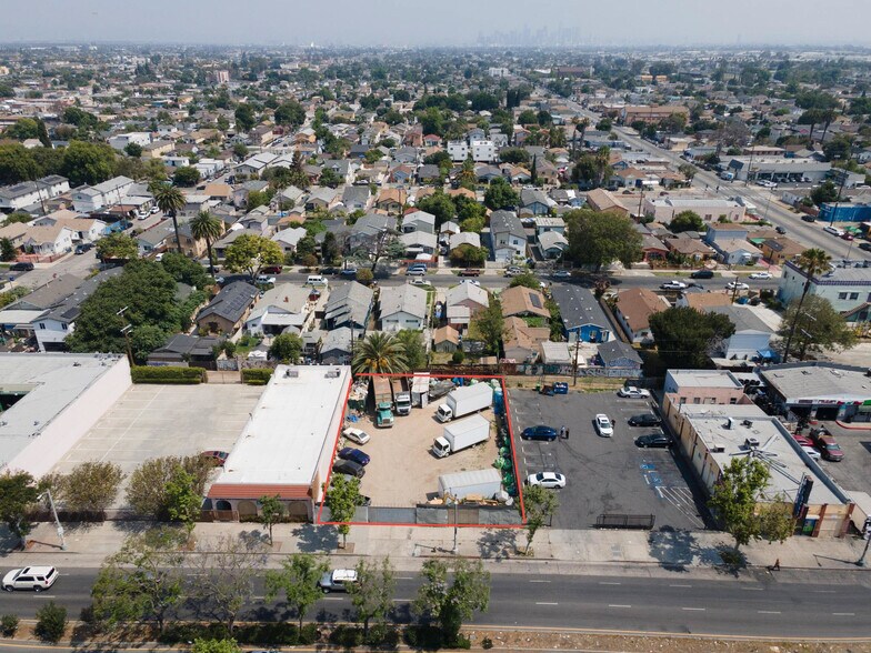 More Photos Of 235 E Manchester, Los Angeles Land For Sale