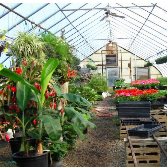 More Photos Of 2306 W Riverside Dr, Salem Specialty For Sale