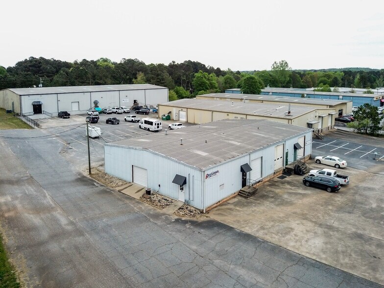 More Photos Of 396-400 Commerce Blvd, Bogart Warehouse For Sale