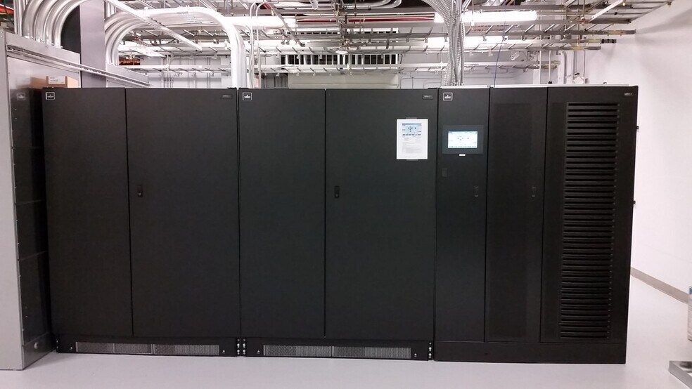 More Photos Of 200 Avenue B NW, Winter Haven Office For Lease