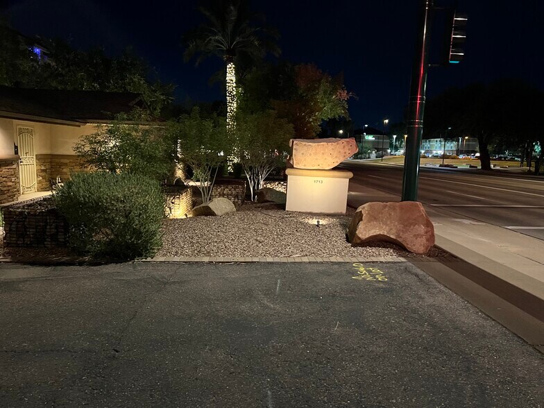 More Photos Of 1711-1713 E Colter St, Phoenix Office Residential For Lease