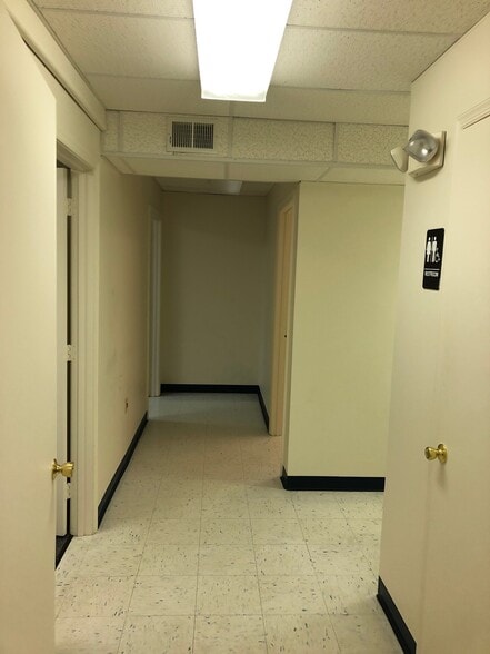 More Photos Of 7627 Leonardtown Rd, Hughesville Storefront Retail Office For Lease