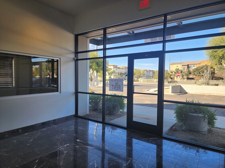 More Photos Of 2221 W Pecos Rd, Chandler Warehouse For Lease