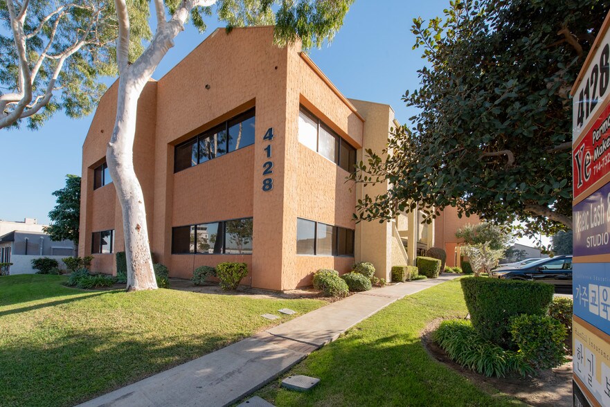 More Photos Of 4128 W Commonwealth Ave, Fullerton Office For Sale