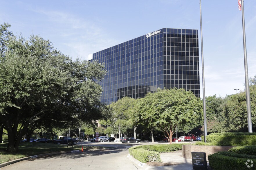 More Photos Of 12201 Merit Dr, Dallas Office For Lease
