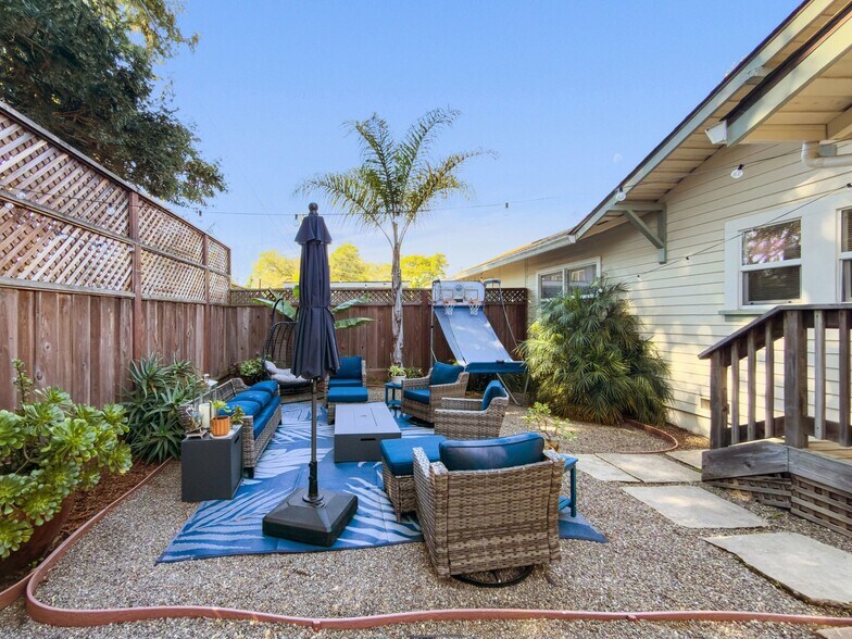 More Photos Of 420 Capitola Road Ext, Santa Cruz Apartments For Sale