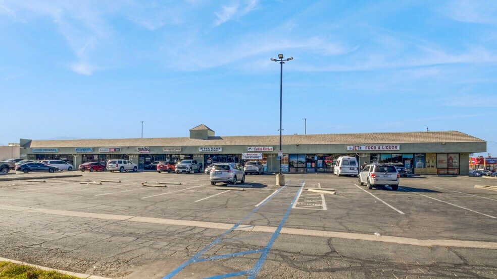 More Photos Of 43535 Gadsden Ave, Lancaster Unknown For Lease