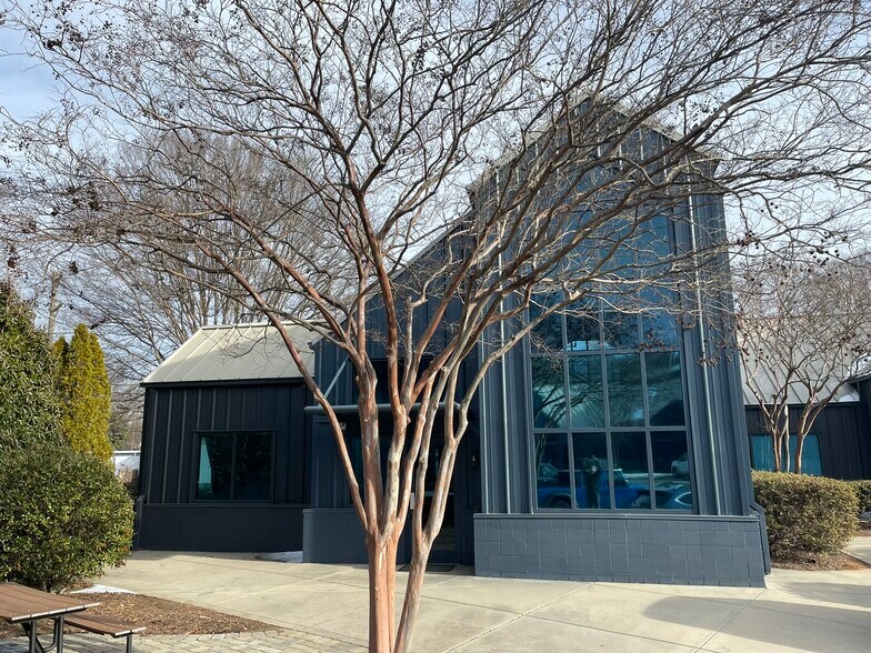 More Photos Of 1910 Abbott St, Charlotte Loft Creative Space For Lease