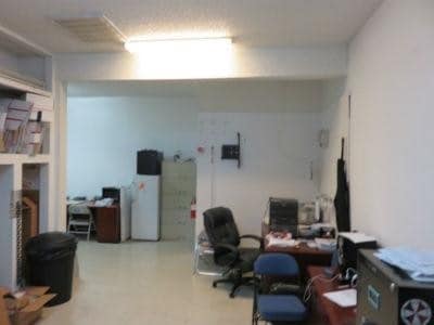 More Photos Of 600 W Sunset Rd, Henderson Auto Repair For Lease