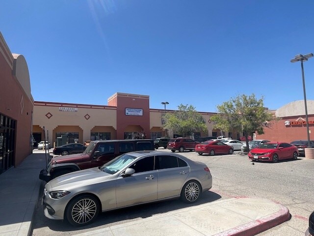 More Photos Of 14476 Horizon Blvd, El Paso Storefront Retail Office For Sale