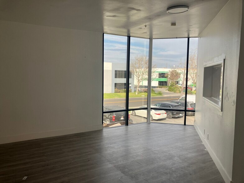 More Photos Of 10852 Forbes Ave, Garden Grove Industrial For Sale