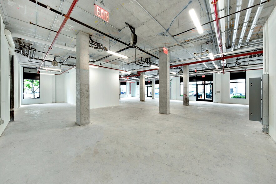 More Photos Of 196 Livonia Ave, Brooklyn Apartments For Lease