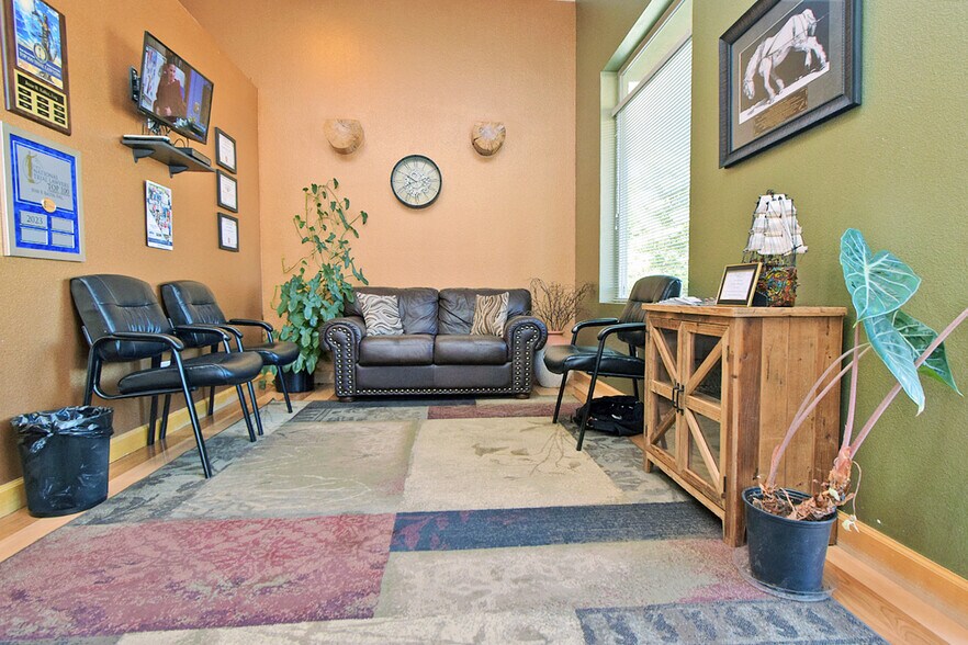 More Photos Of 1150 Selmi Dr, Reno Office For Lease