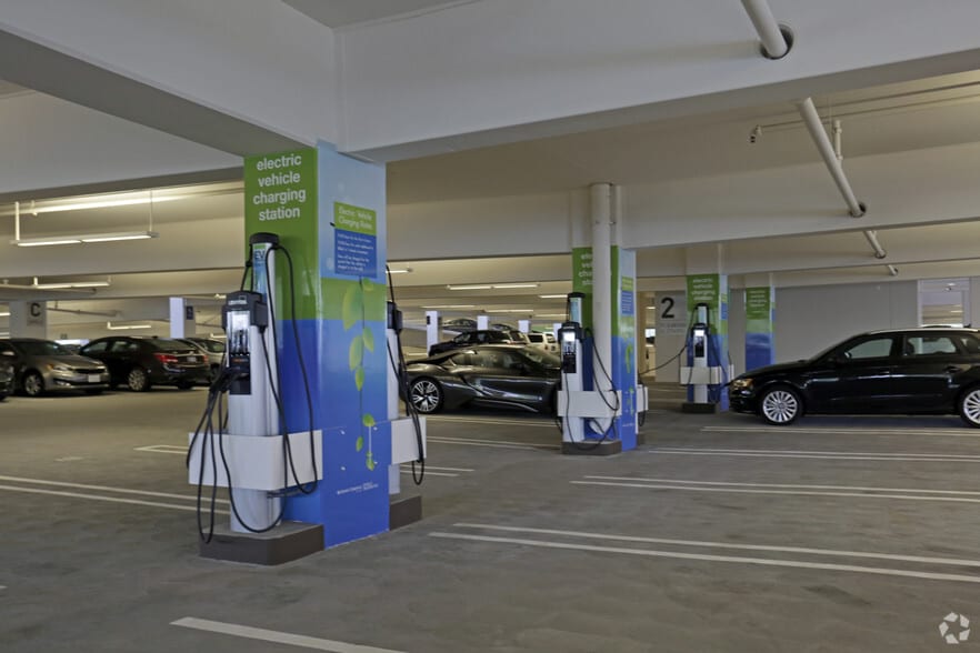 More Photos Of 200 Spectrum Center Dr, Irvine Office For Lease
