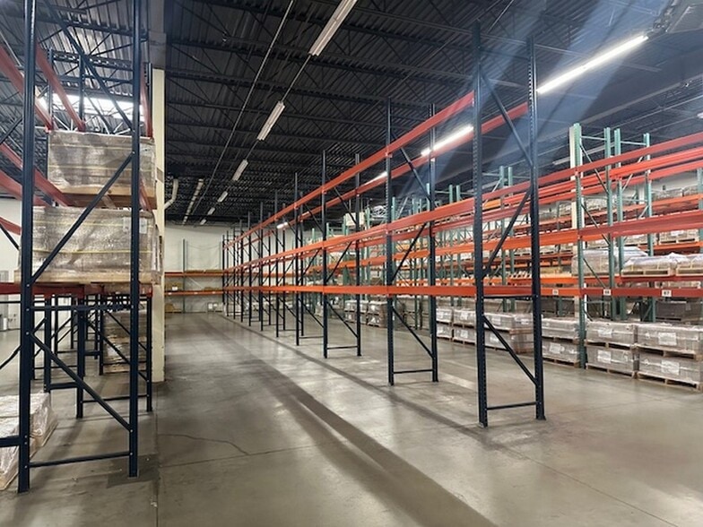 More Photos Of 290 Industrial Dr, Wauconda Warehouse For Sale