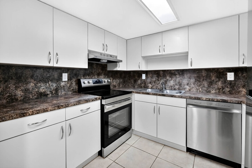 More Photos Of 311-357 Gulfstream Rd, Dania Apartments For Sale