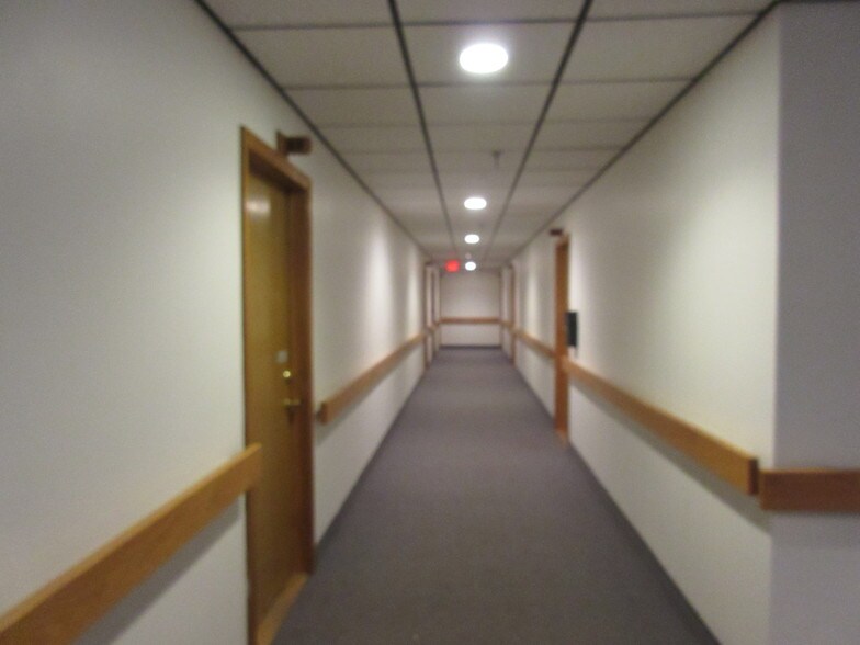 More Photos Of 288 Littleton Rd, Westford Office For Lease