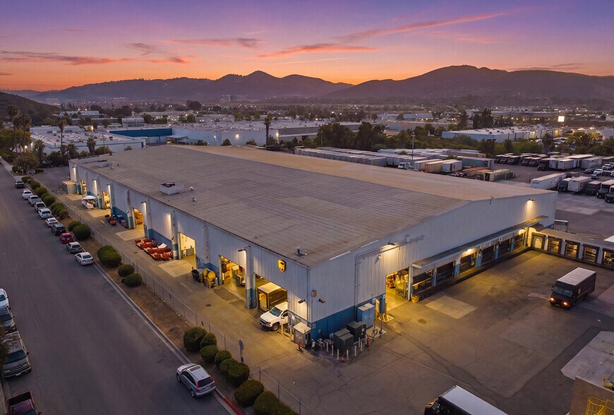 More Photos Of 111 Bingham Dr, San Marcos Distribution For Sale