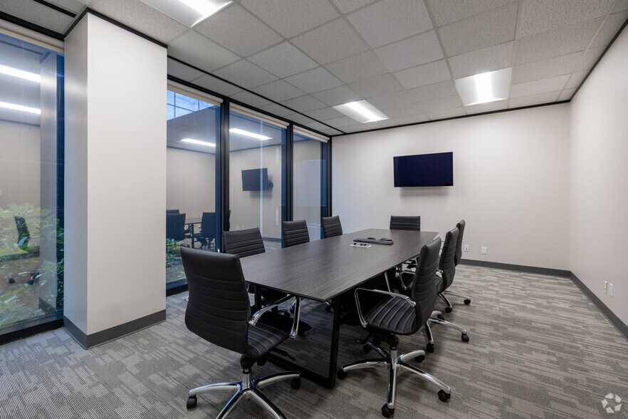 More Photos Of 5005 Riverway Dr, Houston Office For Lease