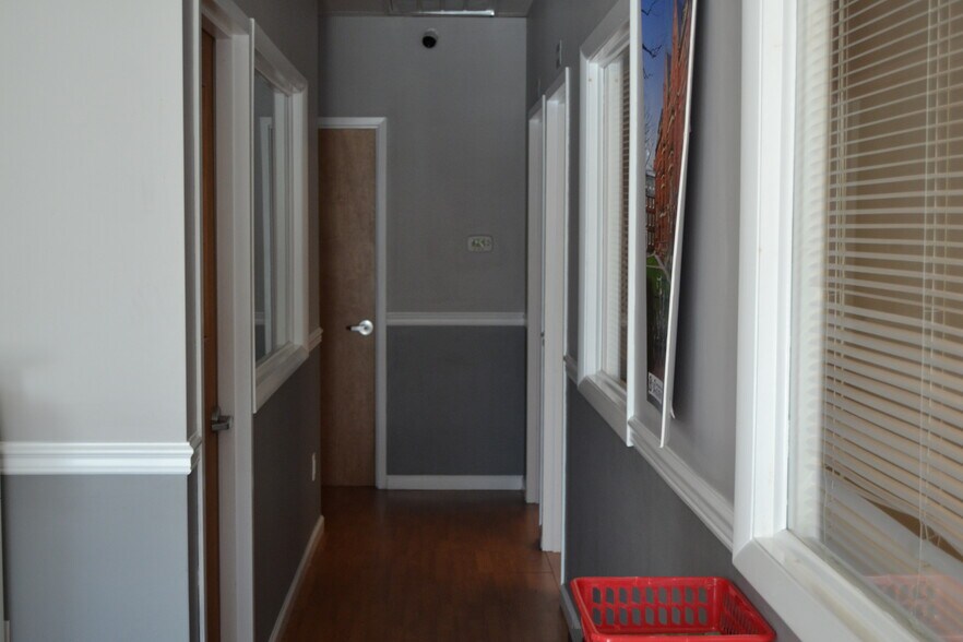 More Photos Of 316 Tennent Rd, Morganville Office For Lease