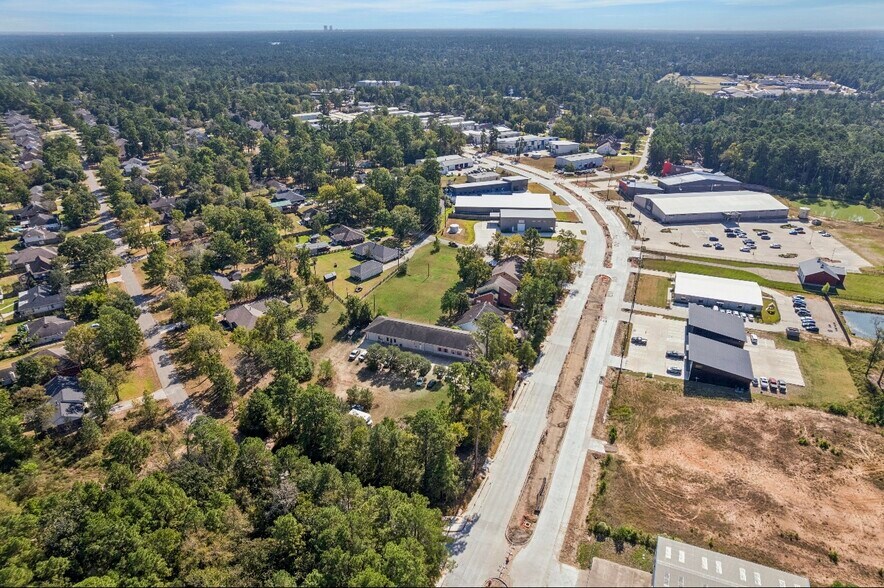 More Photos Of 32618 Tamina Rd, Magnolia Office Residential For Sale