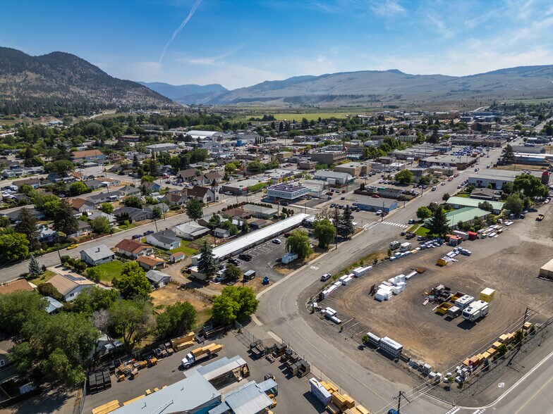 More Photos Of 1801 Chapman St, Merritt Apartments For Sale