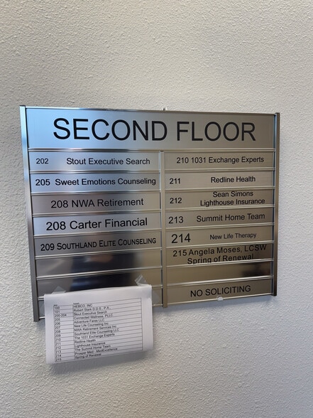 More Photos Of 6801 Isaac's Orchard Rd, Springdale Office For Lease