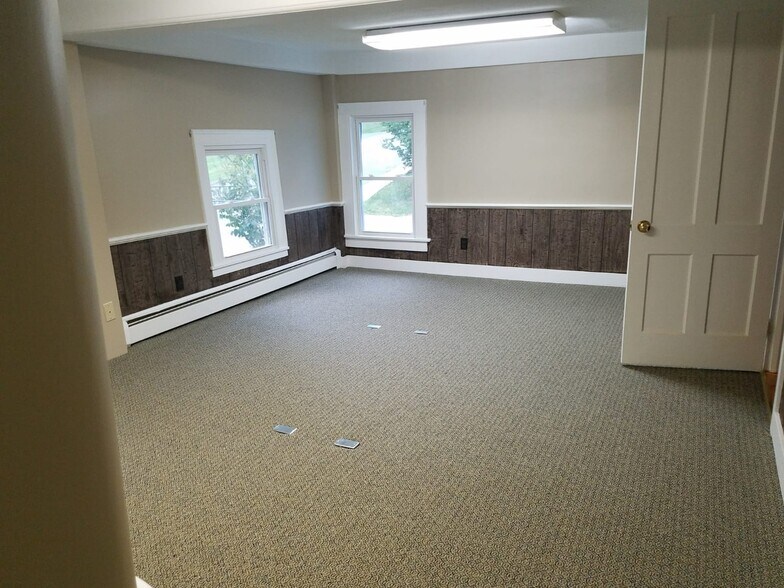 More Photos Of 406 Main St, Great Barrington Office Residential For Sale