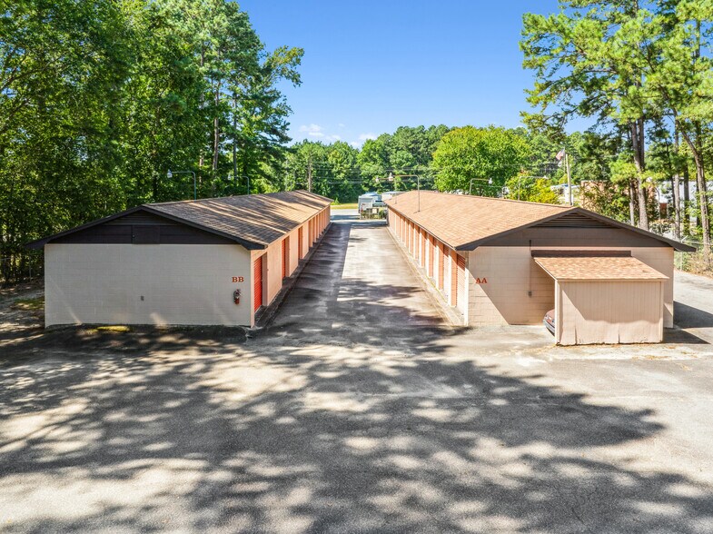 More Photos Of 1007 E US 74 Hwy, Hamlet Specialty For Sale