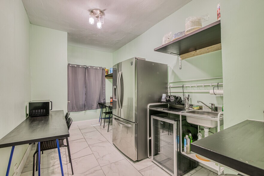 More Photos Of 2415 Montana Ave, El Paso Office Residential For Sale