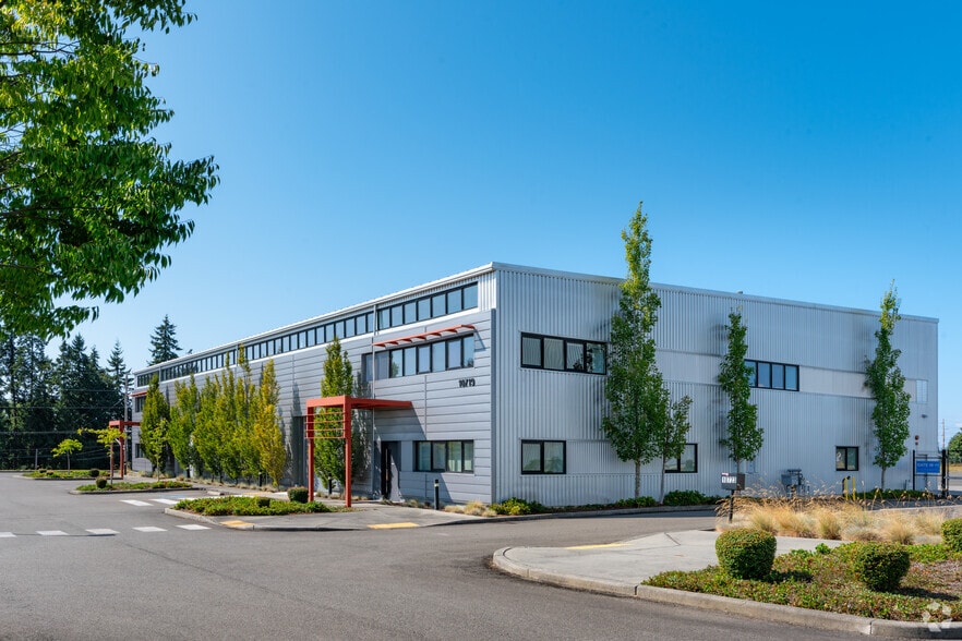 More Photos Of 10719 Bernie Webber Dr, Everett Airplane Hangar For Lease