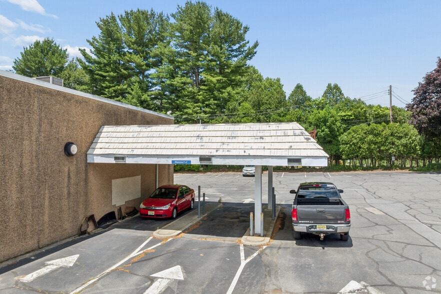 More Photos Of 431 County Road 513, Califon Storefront For Sale