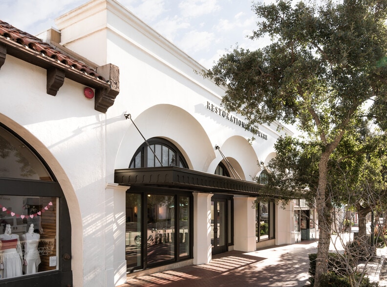 More Photos Of 710-720 State St, Santa Barbara General Retail For Lease