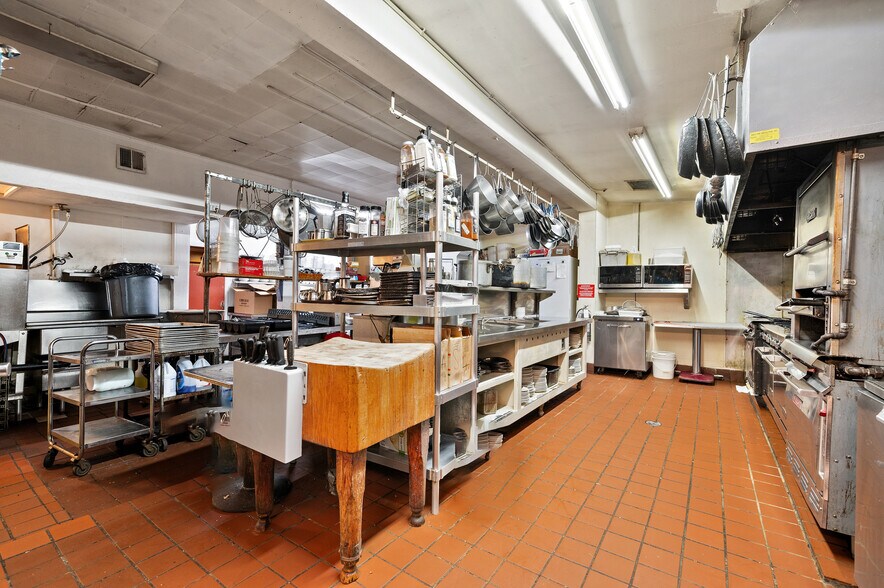 More Photos Of 1206 Route 51, Jefferson Hills Restaurant For Sale