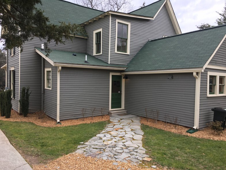 More Photos Of 407 Atlanta St SE, Marietta Office Residential For Sale