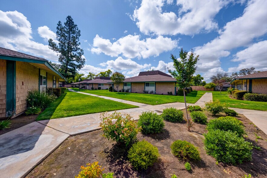 More Photos Of 1501 W Shields Ave, Fresno Apartments For Sale