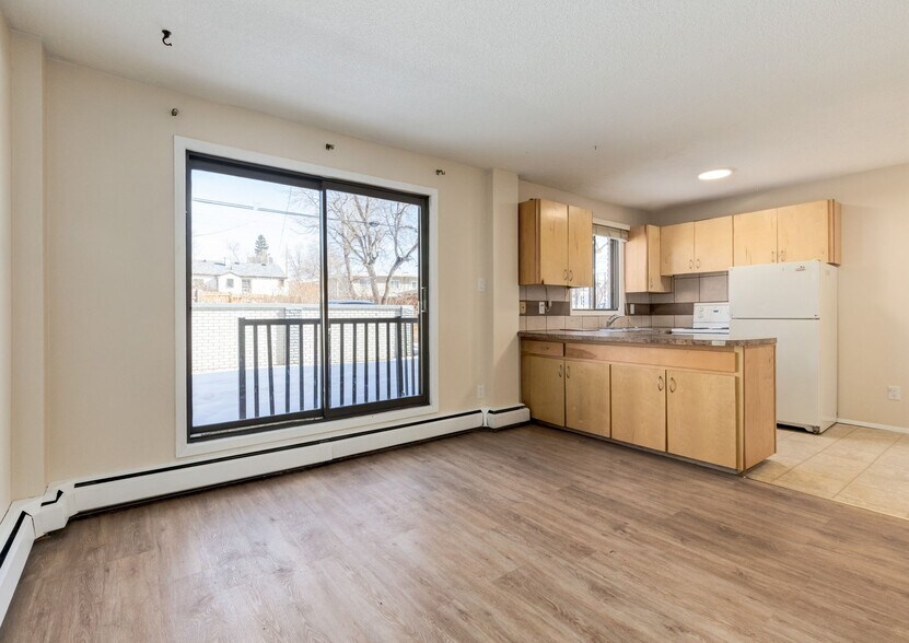 More Photos Of 120 29 Ave, Calgary Apartments For Sale