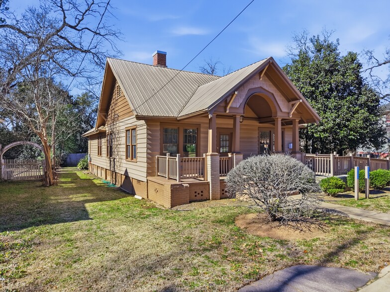 More Photos Of 615 Barlow St, Americus Healthcare For Sale