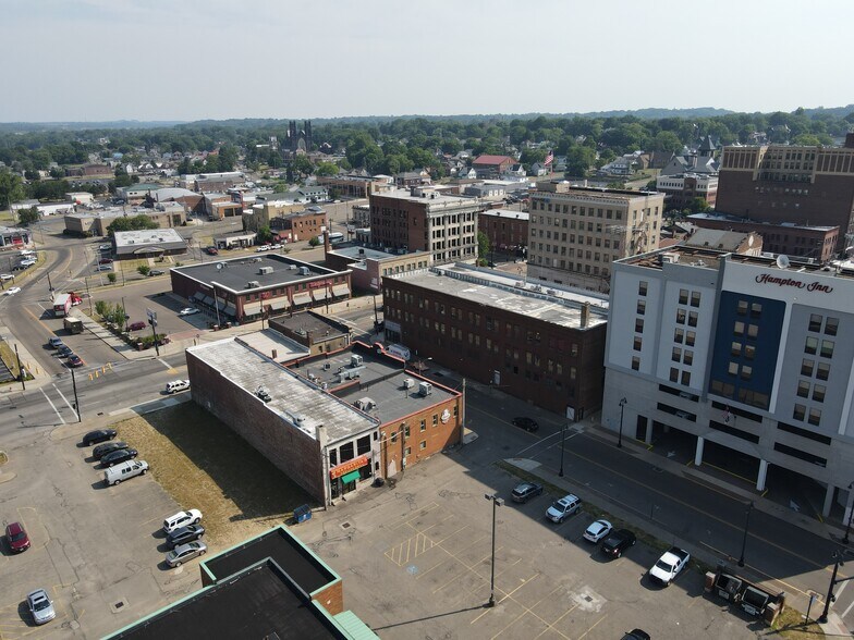 More Photos Of 129 Lincoln Way W, Massillon Land For Lease