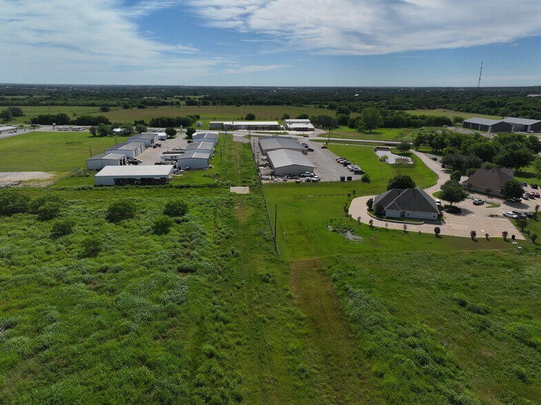 More Photos Of 1312 Weatherford Hwy, Granbury Land For Sale