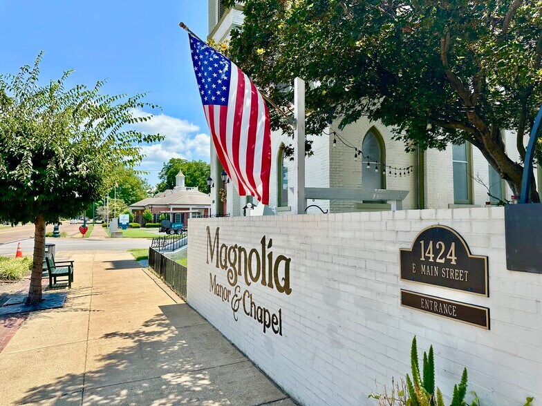 More Photos Of 1424 E Main St, Humboldt Hospitality For Sale