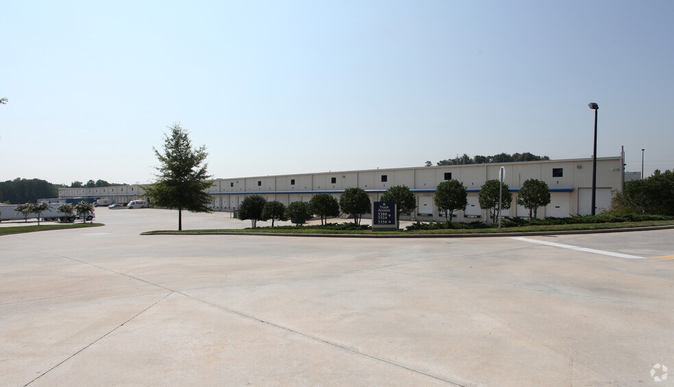 More Photos Of 5324 Georgia Highway 85, Atlanta Distribution For Lease