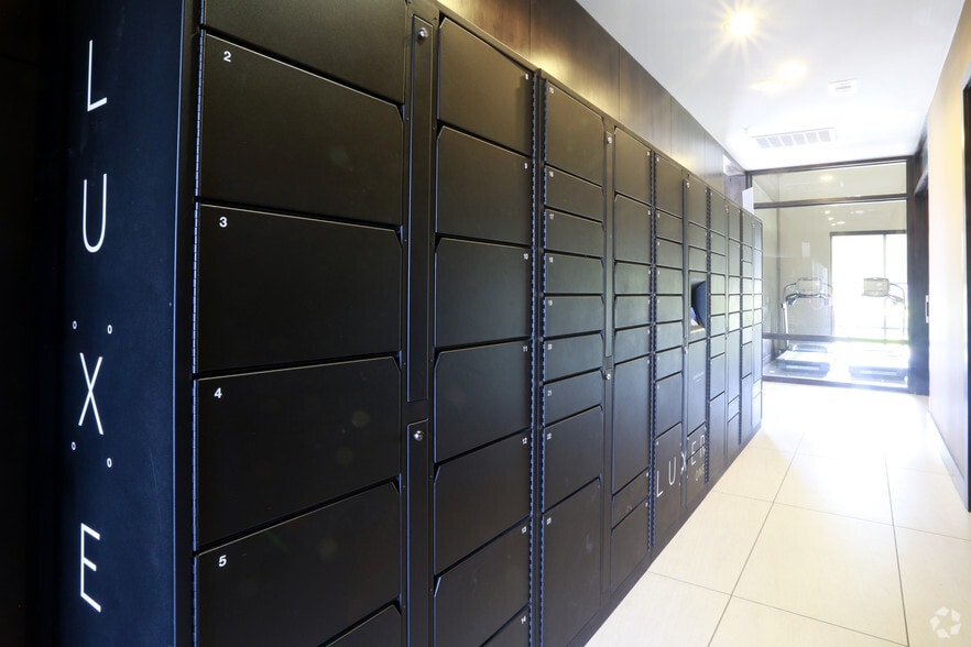 More Photos Of 380 Vista Court Dr, Plano Apartments For Lease