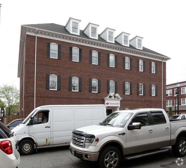 More Photos Of 50 W Market St, West Chester Office Residential For Lease