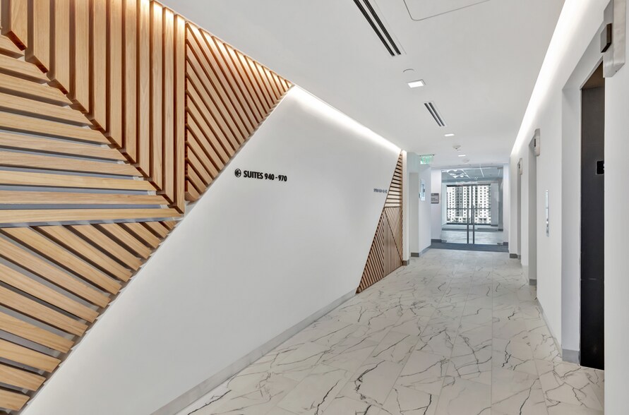 More Photos Of 110 E Broward Blvd, Fort Lauderdale Office Residential For Lease