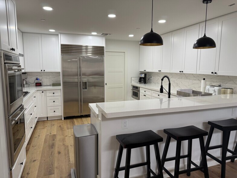 More Photos Of 1X000 N Assisted Living Drive, Phoenix Healthcare For Sale