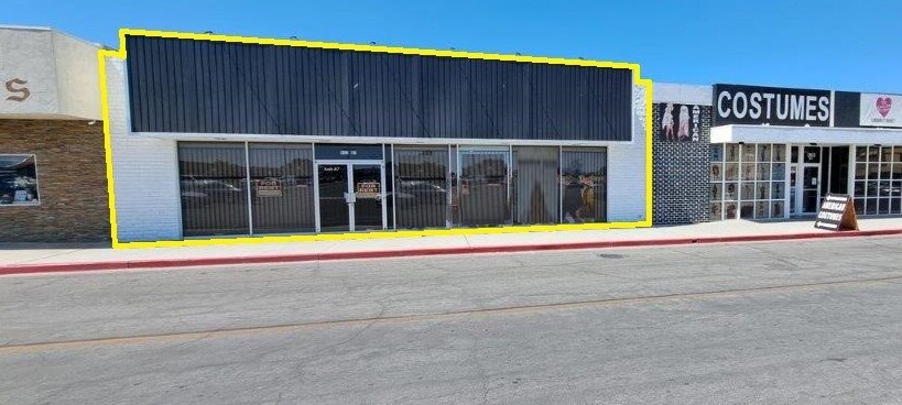 More Photos Of 953 E Sahara Ave, Las Vegas Storefront For Lease